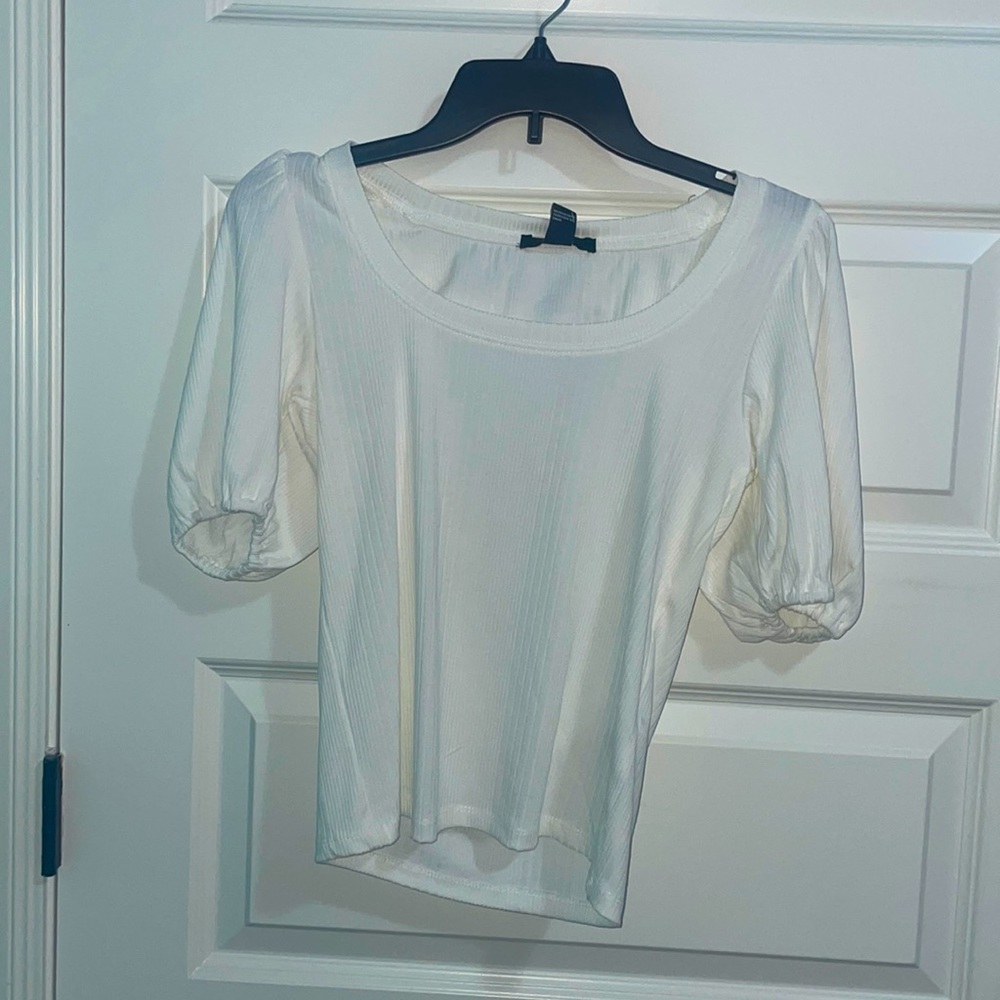 Medium forever 21 white shirt